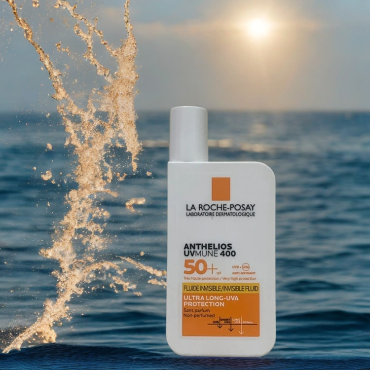 ضد آفتاب لاروش پوزای فلوییدی برای پوست حساس Anthelios UVMUNE 400 SPF50+ 50 میلی لیتر