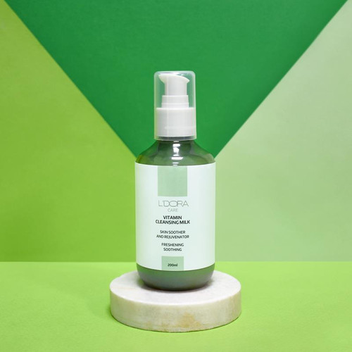 شیر پاککن ویتامینه لدورا 200 میلیلیتر