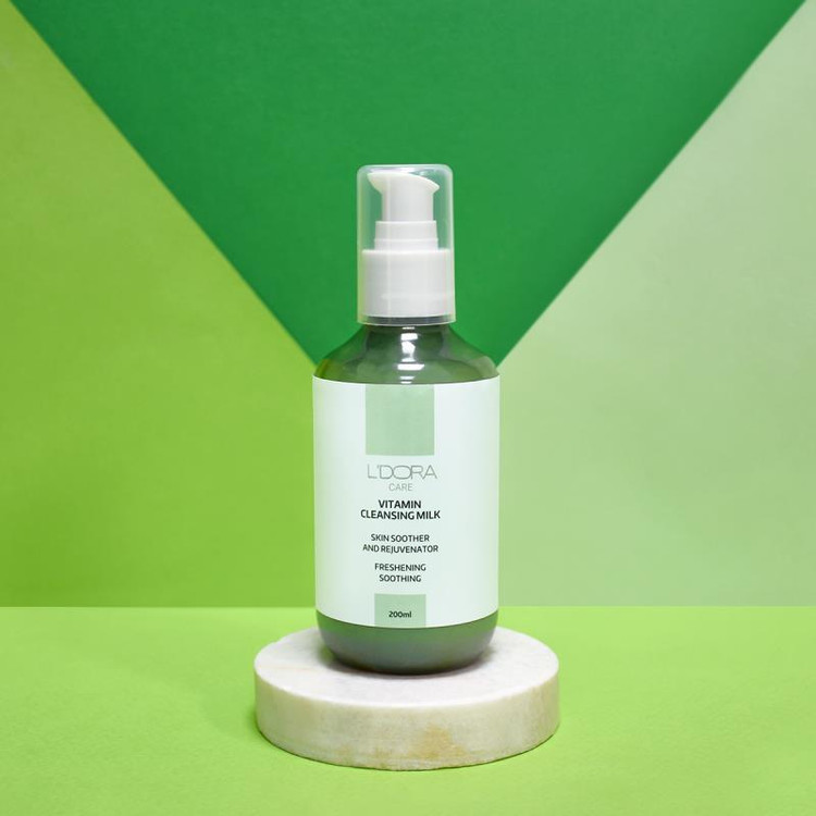 شیر پاککن ویتامینه لدورا 200 میلیلیتر